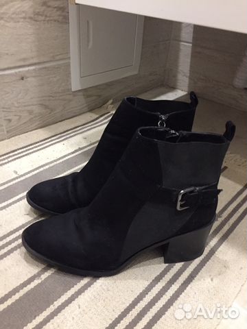 Женские ботинки Zara