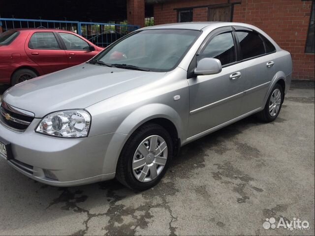 Бампер Chevrolet Lacetti седан цвет Серебристый