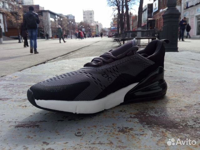 Кроссовки Nike Air Max 270 44 р-р