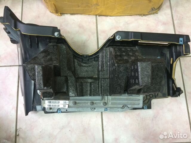 Подушка безопасности в ноги Mercedes W164 ML 350 Подушка безопасности в ноги Mercedes W164 ML 350