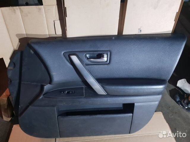 Обшивка двери передняя правая Infiniti Fx S50 3.5