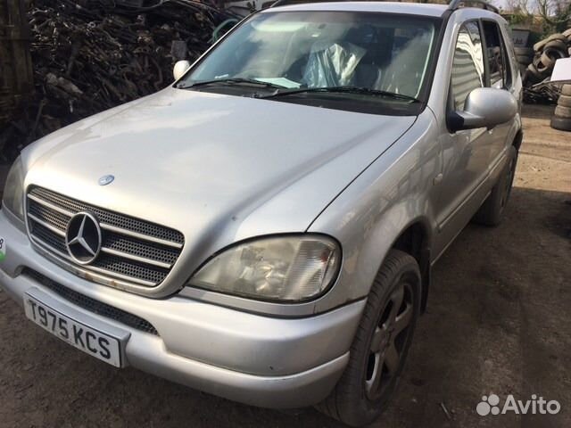 Дверь капот фара бампер Mercedes ML W163 Дверь капот фара бампер Mercedes ML W163