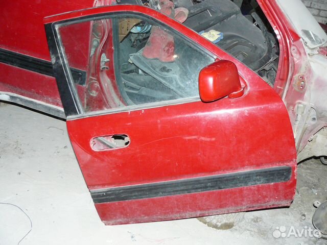 Дверь передняя правая Honda CR-V 1996-2002г