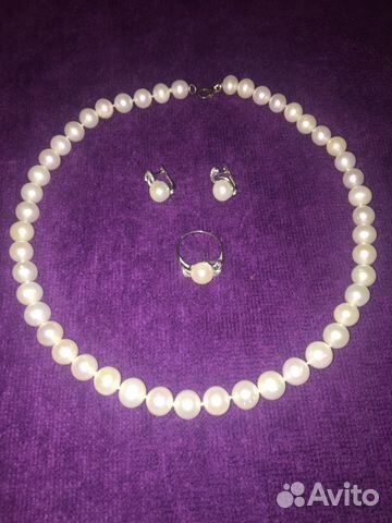 Ожерелье и комплект из жемчуга