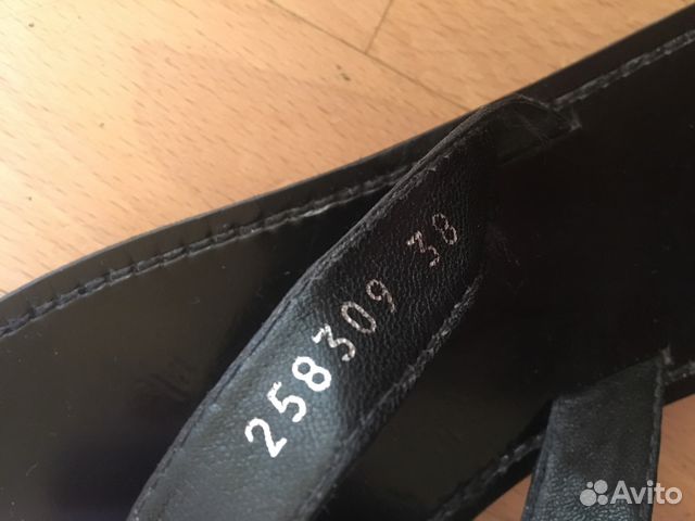 Шлепанцы,сланцы Gucci оригинал Шлепанцы,сланцы Gucci оригинал