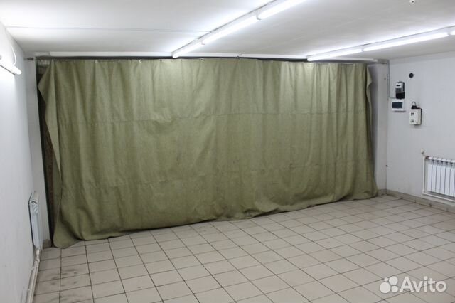 Гараж, > 30 м²