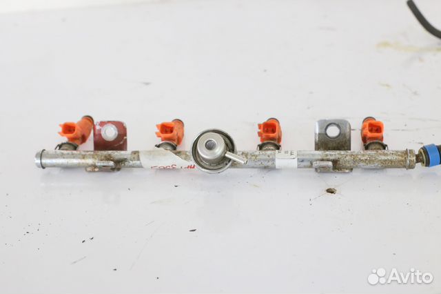 Топливная рейка форсунка Mazda 6 GG 2002-2007 Топливная рейка форсунка Mazda 6 GG 2002-2007