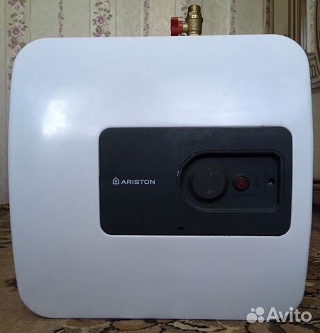 Накопительный водонагреватель Ariston ABS PRO 15 U