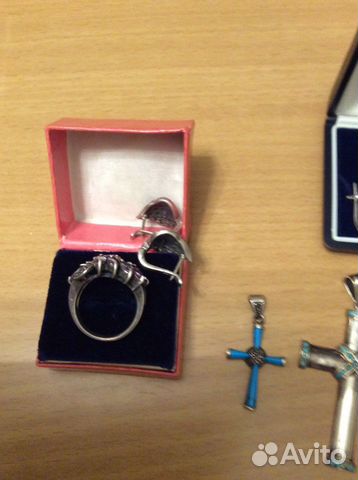 Кольцо, серьги и кулон Кольцо, серьги и кулон