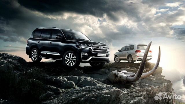 Toyota Land Cruiser 200 Excalibur Black R20 5х150 Toyota Land Cruiser 200 Excalibur Black R20 5х150