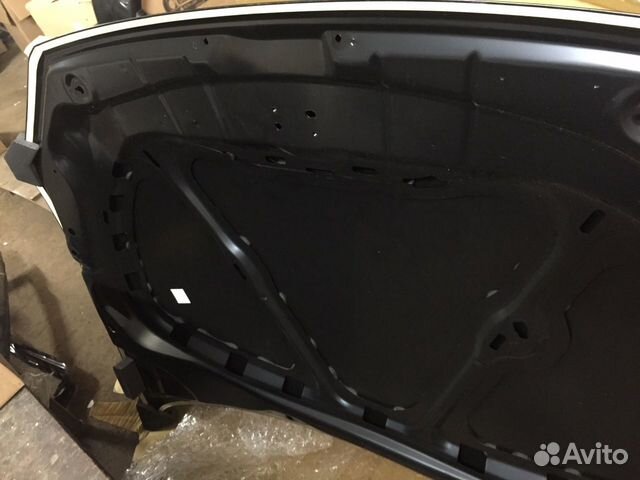 Капот VW Polo sedan 15-18 г Капот VW Polo sedan 15-18 г