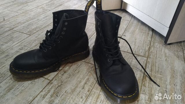 dr martens 1460 wintergrip