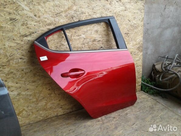 Дверь задняя правая Mazda 3 BM