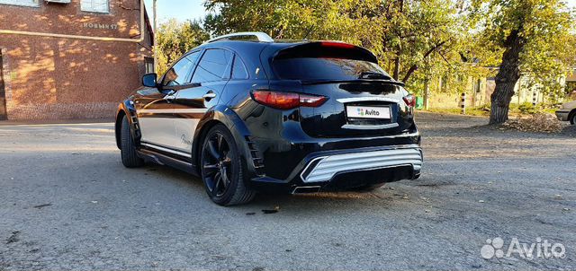 Infiniti FX30 3.0 AT, 2013, 120 000 км Infiniti FX30 3.0 AT, 2013, 120 000 км
