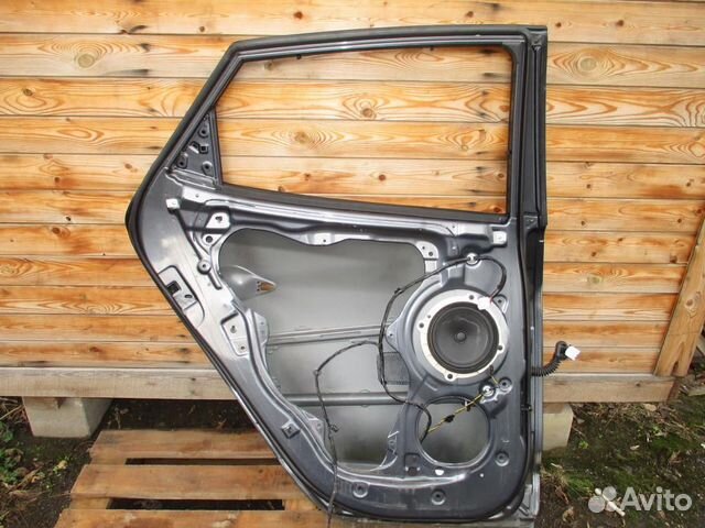 Дверь задняя левая для Hyundai IX35 Дверь задняя левая для Hyundai IX35