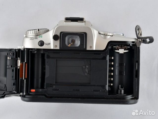 Пленочная зеркалка Pentax ist