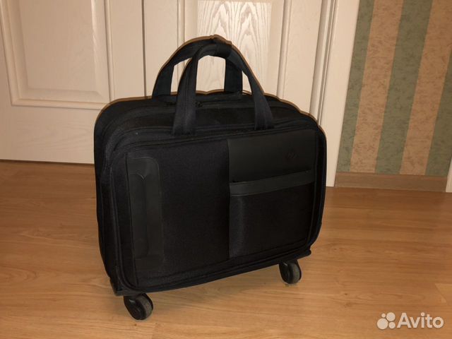 Сумка чемодан на колесиках для ноутбука HP Сумка чемодан на колесиках для ноутбука HP