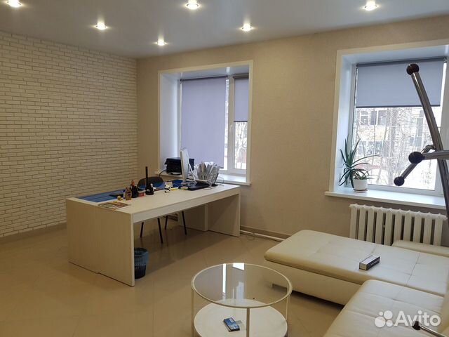 Помещение свободного назначения, 1000 м²