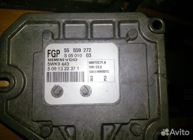 Эбу блок управления двигателем Опель Астра H 1.8 1