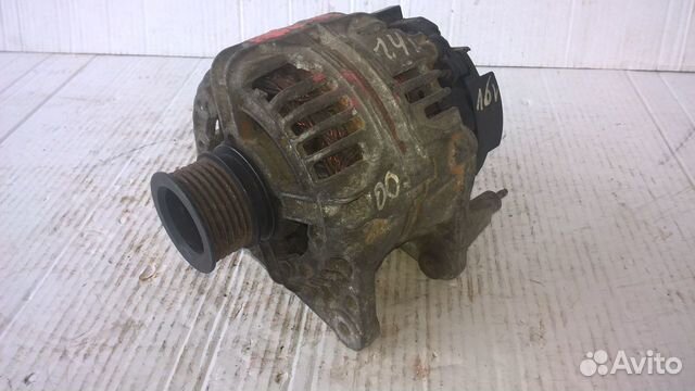 Генератор 036 903 024 D на Фольксваген Гольф-5