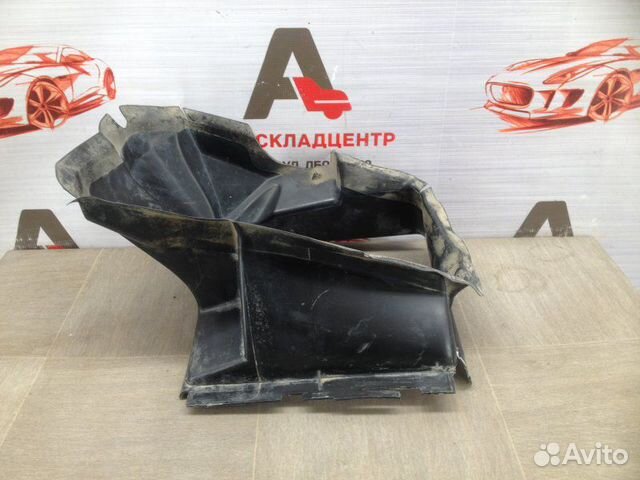 Дефлектор интрекулера левый Volkswagen Touareg 2