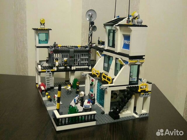 Lego City Полицейский участок Lego City Полицейский участок