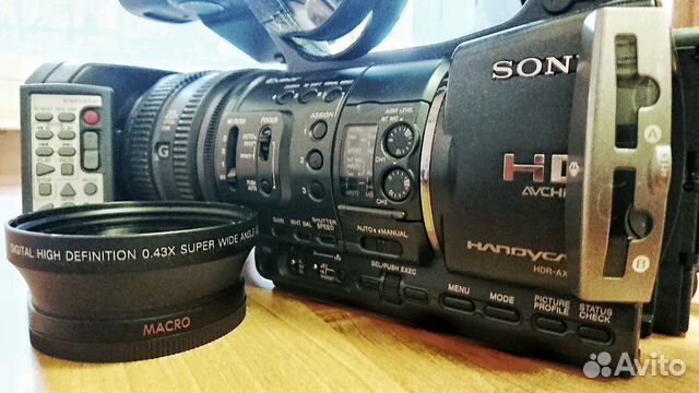Видеокамера Sony HDR-AX 2000 Видеокамера Sony HDR-AX 2000