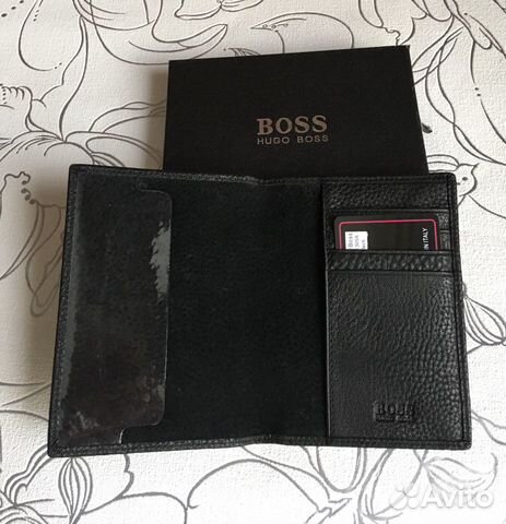 Кожаная обложка на паспорт H. Boss мужские сумки Кожаная обложка на паспорт H. Boss мужские сумки