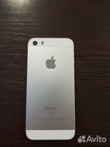 Телефон iPhone