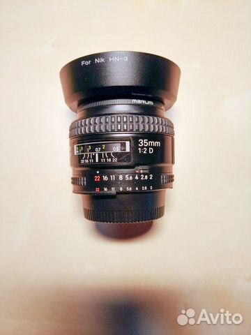 Nikon 35mm f/2D AF Nikkor