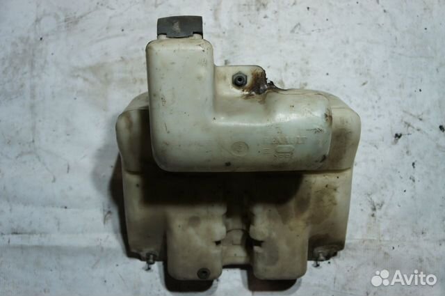 Бачок омывателя для Renault (Рено) 5010497535 Бачок омывателя для Renault (Рено) 5010497535