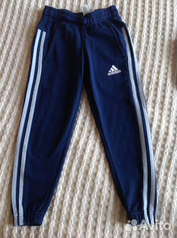 Спортивный костюм Adidas оригинал 4 - 5 лет