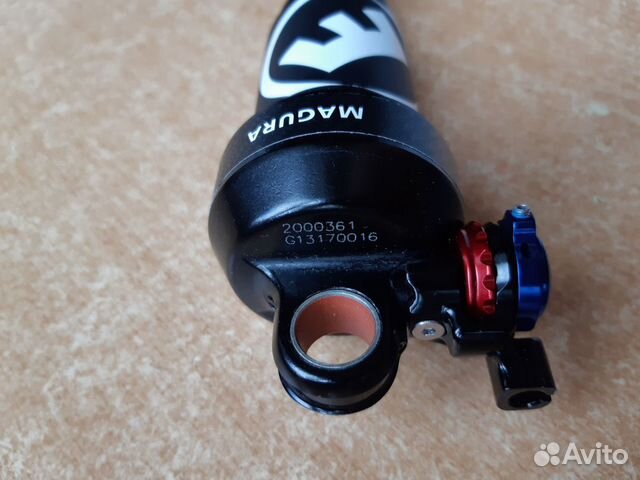 Новый задний амортизатор Magura TS165