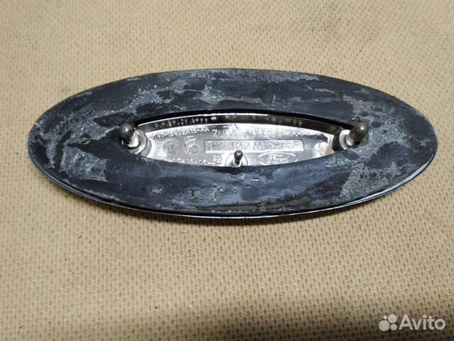Эмблема на крышку багажника Ford Focus 1998-2002