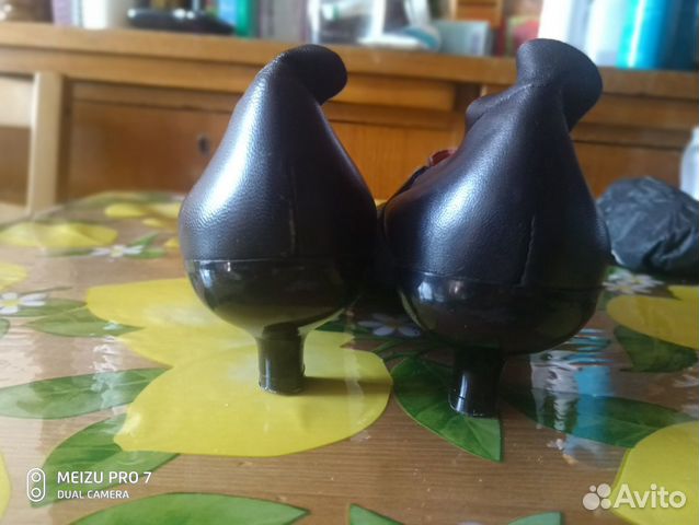 Туфли Mott черные кожаные, 38 Туфли Mott черные кожаные, 38