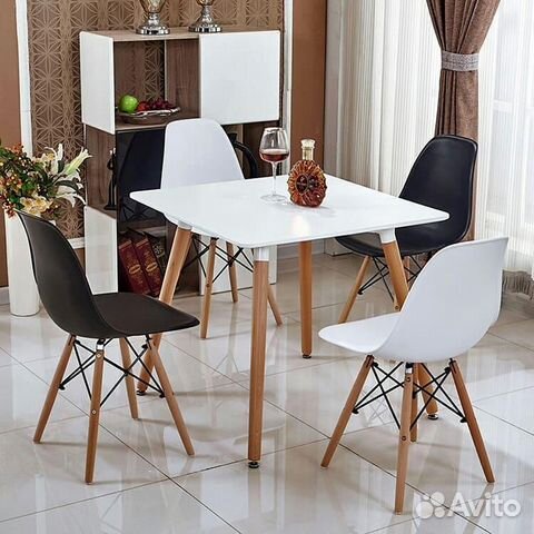 Обеденная группа Стол Oslo Square и 4 стула Eames
