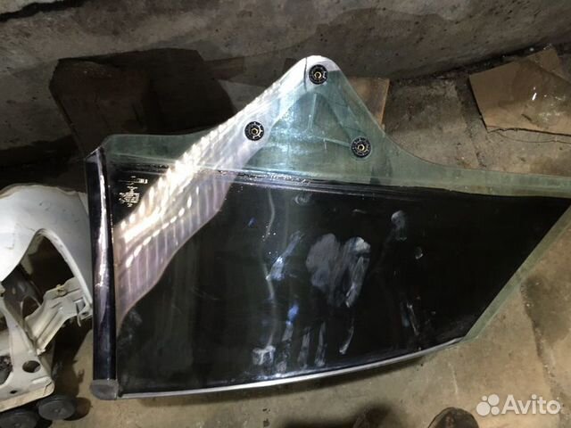 Стекло двери задней заднее левое Mercedes-Benz Стекло двери задней заднее левое Mercedes-Benz