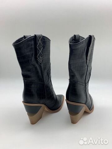 Сапоги казаки Fendi Фенди Сапоги казаки Fendi Фенди