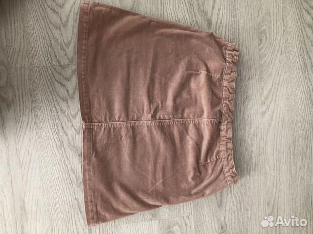 Юбка Zara girls на рост 165см. Модель рост 174 Юбка Zara girls на рост 165см. Модель рост 174