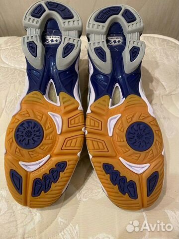 Кроссовки Mizuno Wave Lightning Rx3 (новые) Кроссовки Mizuno Wave Lightning Rx3 (новые)