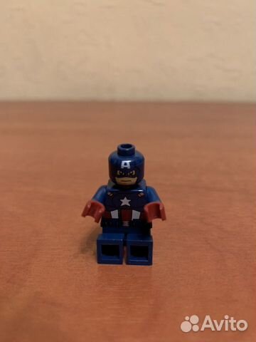 Фигурка Lego Капитан Америка Фигурка Lego Капитан Америка