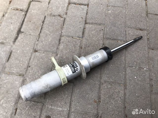 BMW M5 f90 передний амортизатор