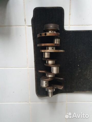 Коленчатый вал Audi A8 4E 2004-2010 Коленчатый вал Audi A8 4E 2004-2010