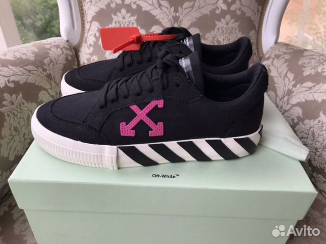 Кроссовки Off-white оригинал новые 38 Кроссовки Off-white оригинал новые 38