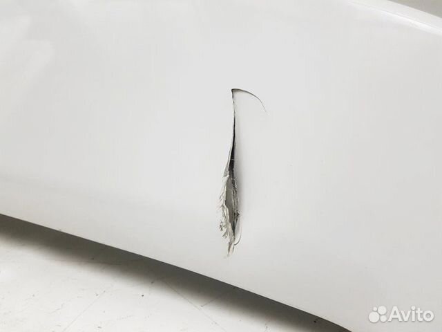 Спойлер Toyota Land Cruiser 200 Спойлер Toyota Land Cruiser 200