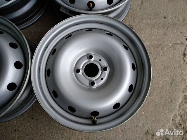 Диски R15 Hyundai Kia Solaris Rio серебристые 4 шт