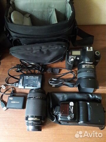Продам фотоаппарат nikon, фотообъектив, фотовспышк Продам фотоаппарат nikon, фотообъектив, фотовспышк