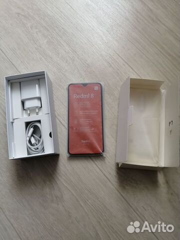 Смартфон Xiaomi Redmi 8 4/64 Sapphire Blue Смартфон Xiaomi Redmi 8 4/64 Sapphire Blue
