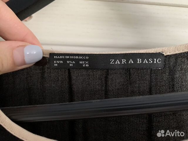 Строгое летнее платье Zara р.М Строгое летнее платье Zara р.М