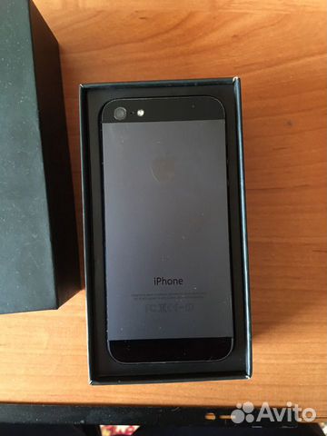 Телефон iPhone Телефон iPhone